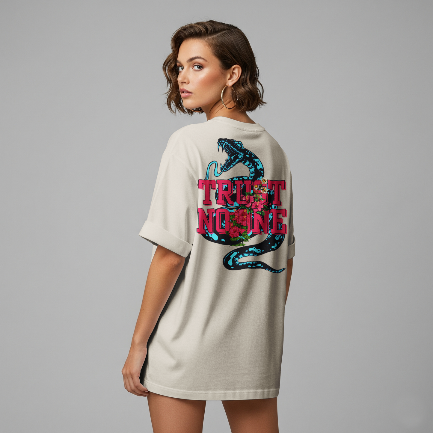 Trust No One T-Shirt - Unisex Softstyle
