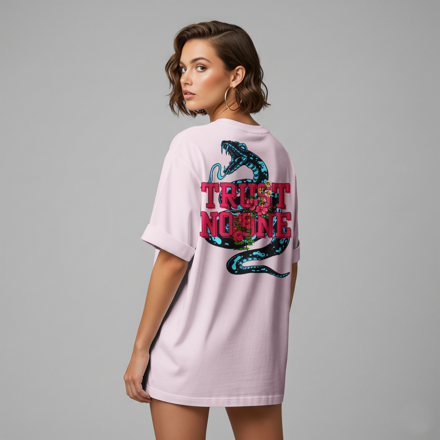 Trust No One T-Shirt - Unisex Softstyle