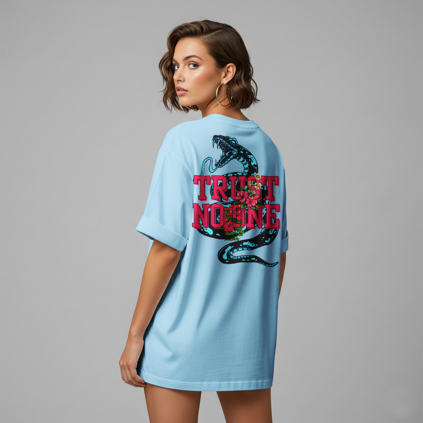 Trust No One T-Shirt - Unisex Softstyle