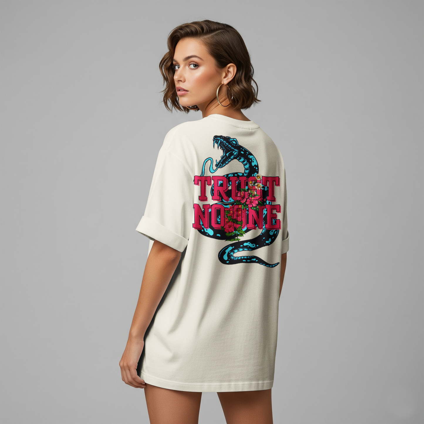 Trust No One T-Shirt - Unisex Softstyle