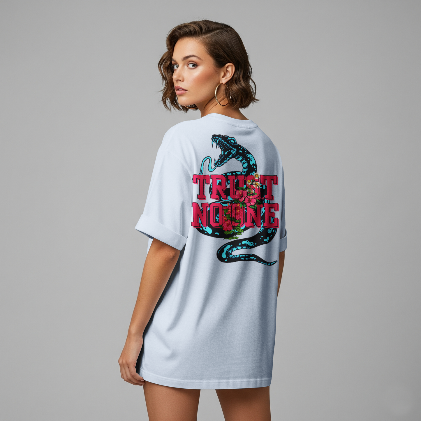 Trust No One T-Shirt - Unisex Softstyle